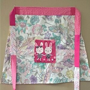 Bunny theme apron Easter